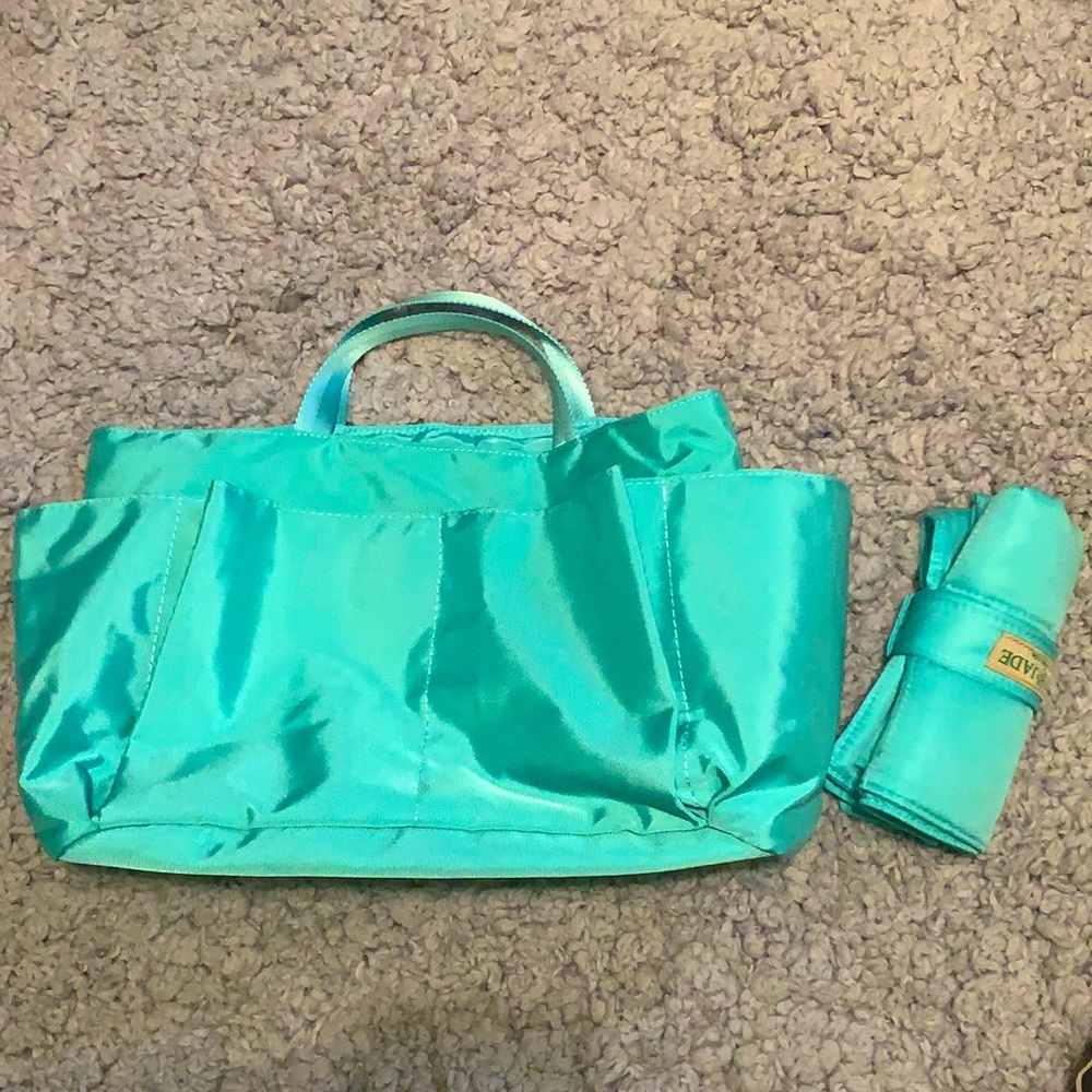 Lily Jade 2.0 Insert and changing pad - nwot